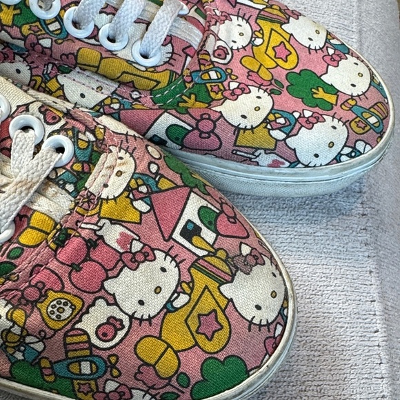Vans Kids Sneakers with Hello Kitty Design - Pink and Green - Picture 8 of 8
